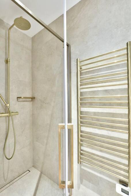 Sublime Studio Refait A Neuf Paris Exterior foto
